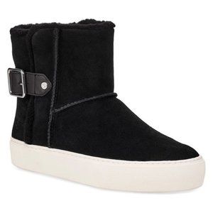 UGG Women's Aika Ankle Boot